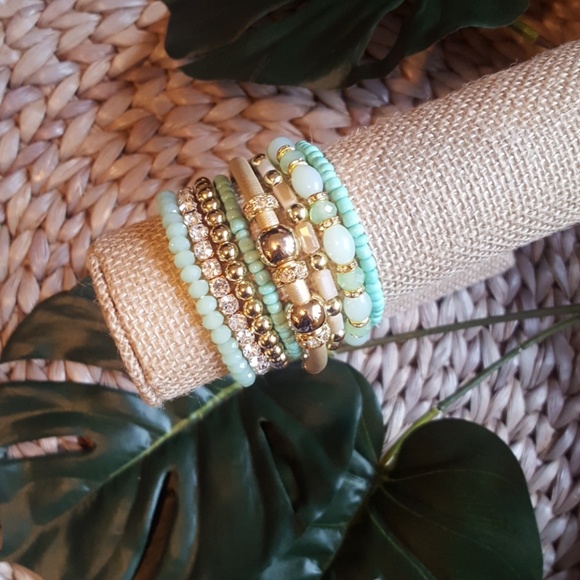 Jewelry - Mint/Gold stackable bracelets